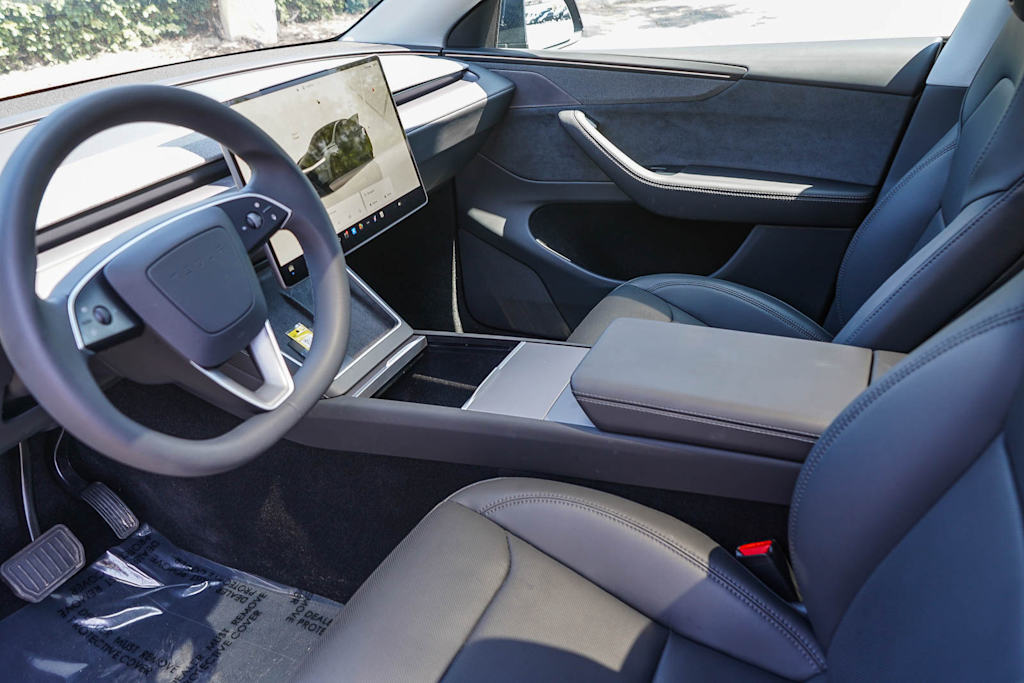 Thumbnail: 2026 Tesla Model Y - 8