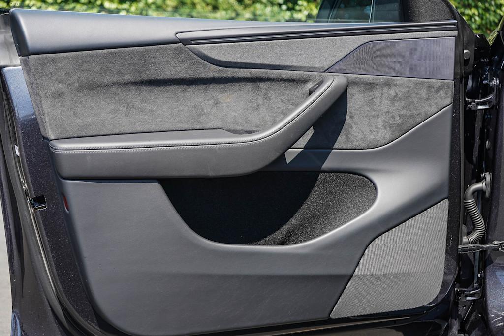 Thumbnail: 2026 Tesla Model Y - 20