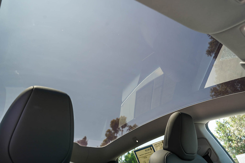 Thumbnail: 2026 Tesla Model Y - 19