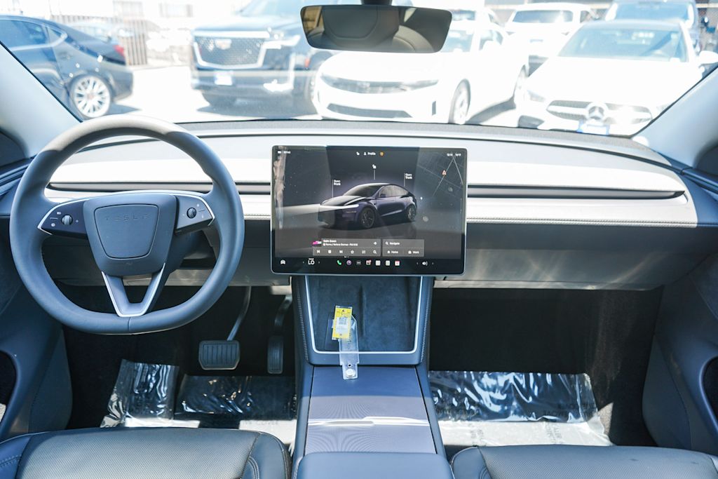 Thumbnail: 2026 Tesla Model Y - 2