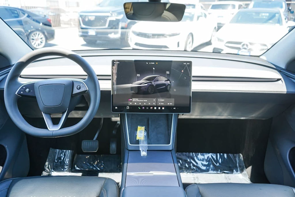 Thumbnail: 2026 Tesla Model Y - 2