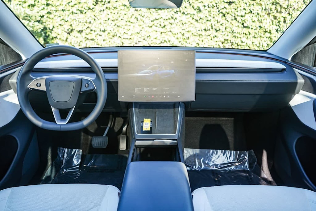 Thumbnail: 2026 Tesla Model Y - 2