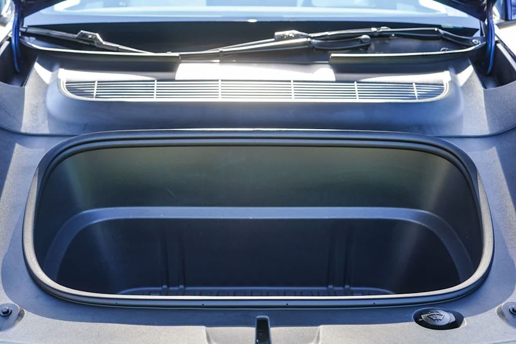 Thumbnail: 2026 Tesla Model Y - 24