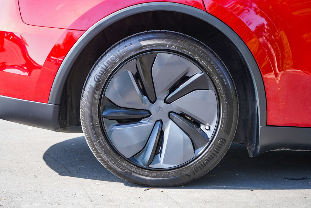 Thumbnail: 2026 Tesla Model Y - 18
