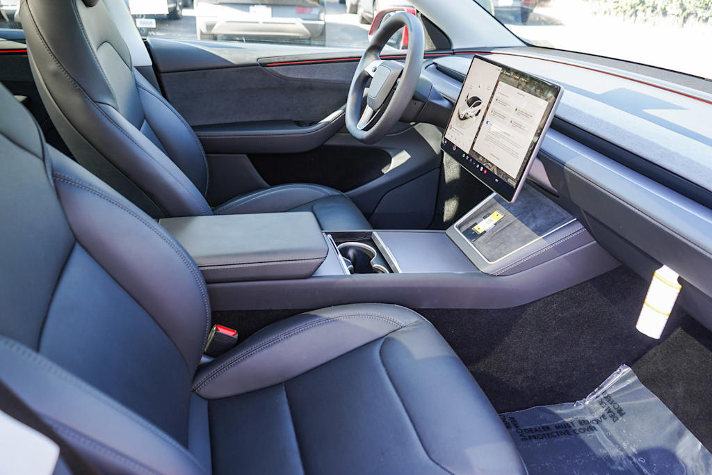 Thumbnail: 2026 Tesla Model Y - 8