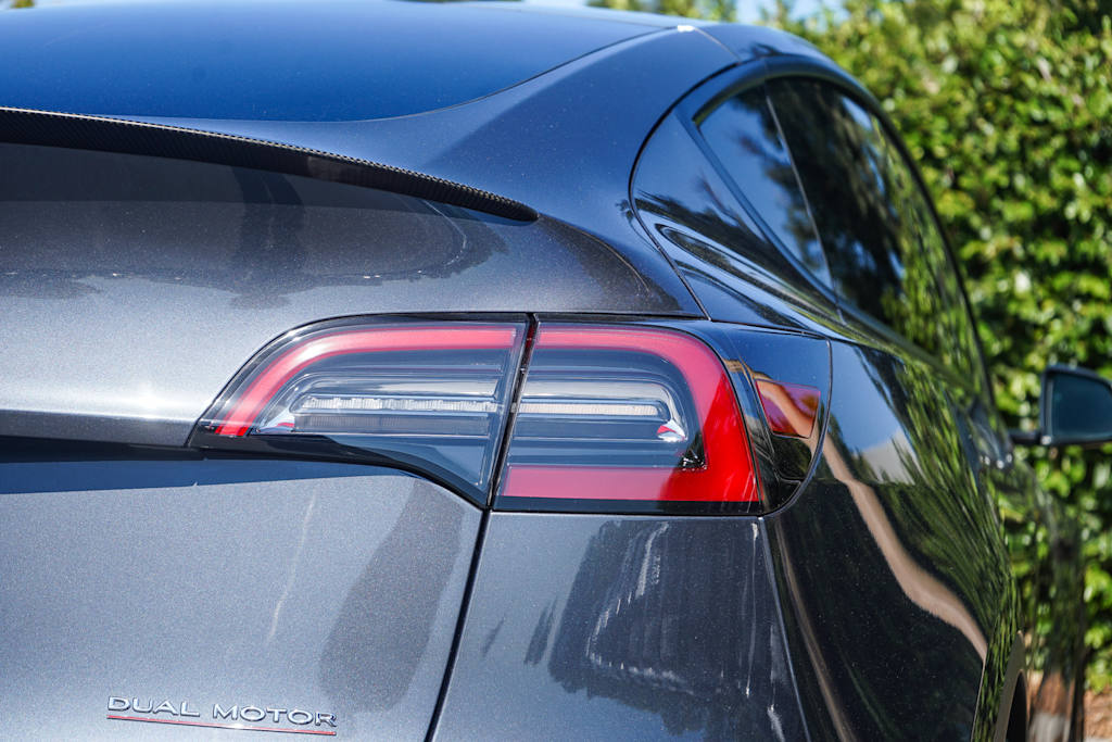 Thumbnail: 2022 Tesla Model Y - 15