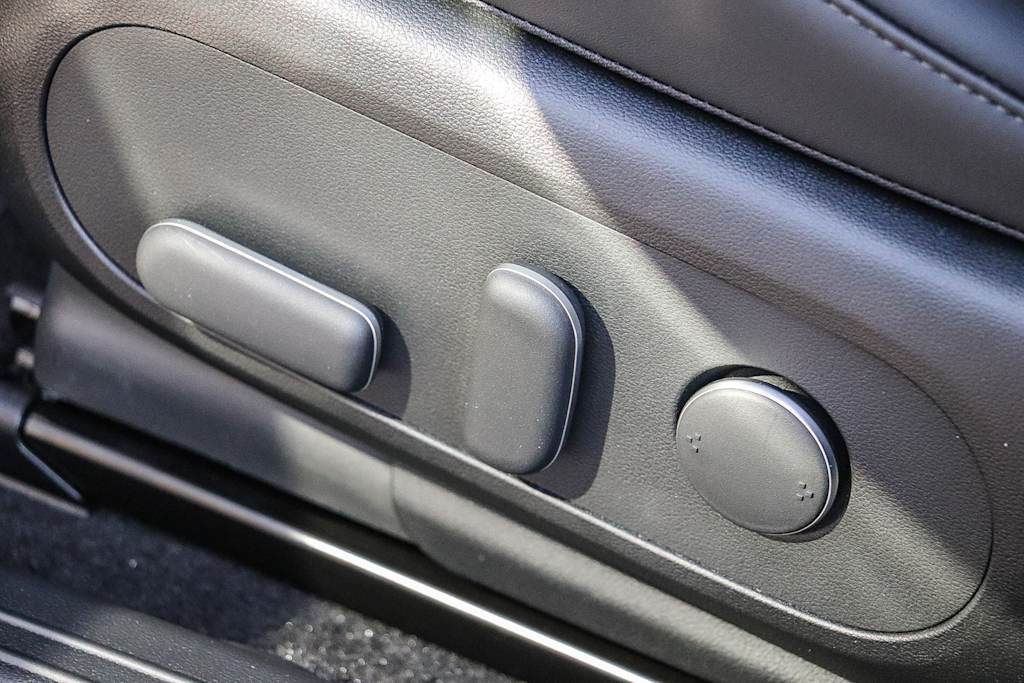 Thumbnail: 2026 Hyundai Ioniq 5 - 24