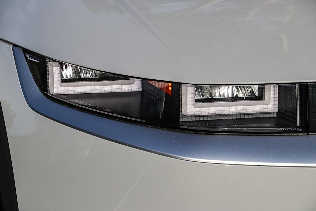 Thumbnail: 2026 Hyundai Ioniq 5 - 6