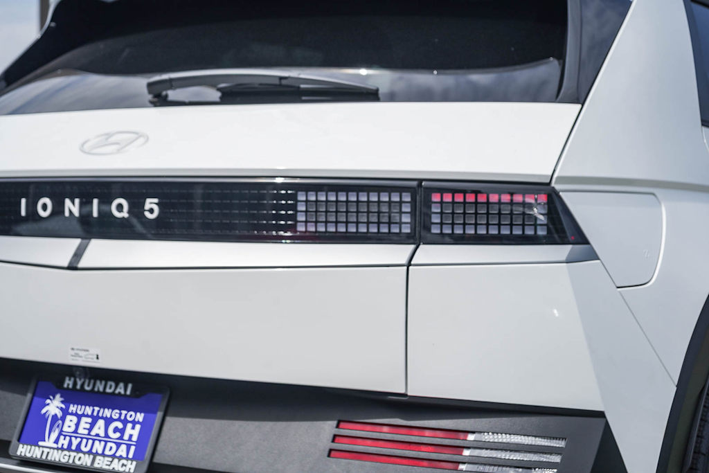Thumbnail: 2026 Hyundai Ioniq 5 - 5