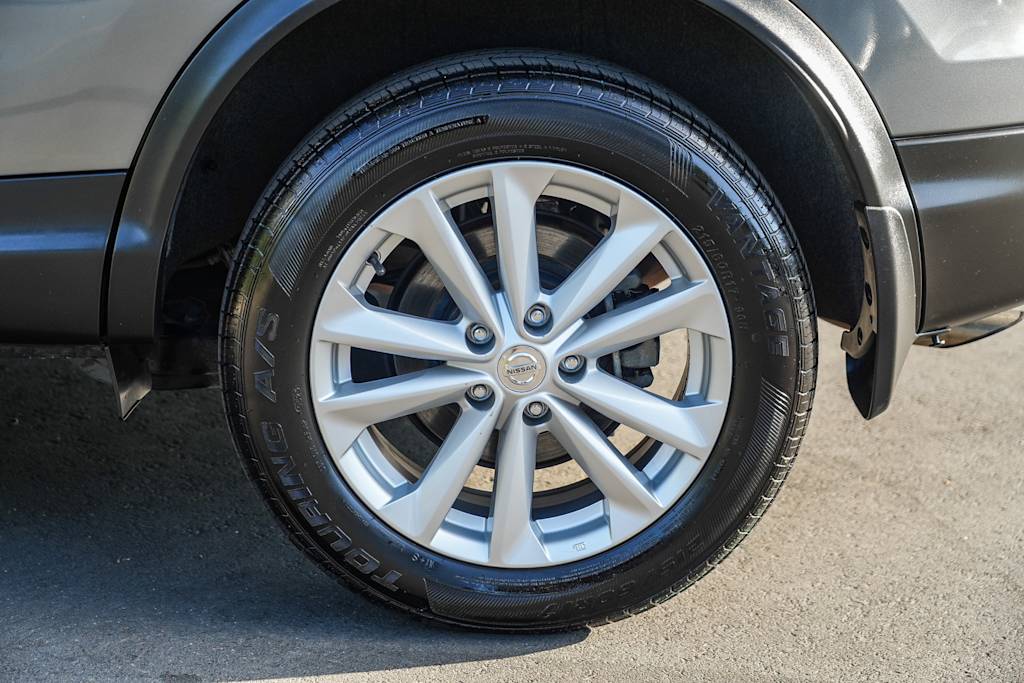 Thumbnail: 2018 Nissan Rogue Sport - 7