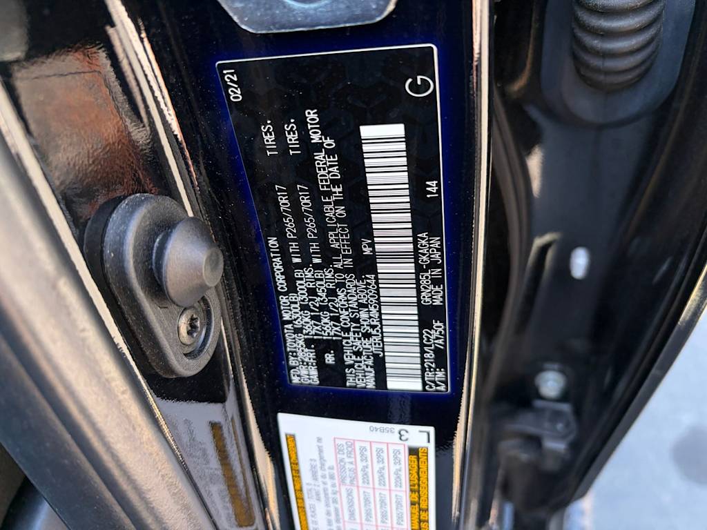 Thumbnail: 2021 Toyota 4Runner - 7