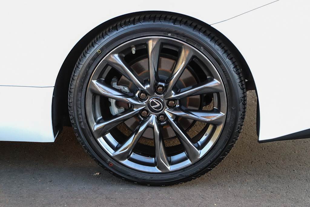 Thumbnail: 2021 Lexus RC - 22