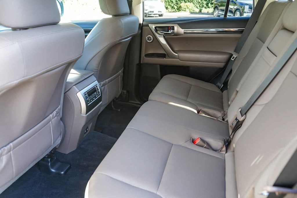 Thumbnail: 2021 Lexus GX - 11