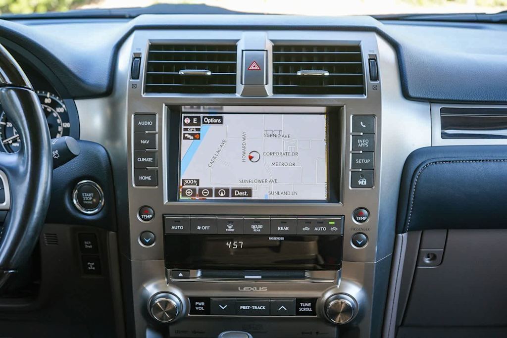 Thumbnail: 2021 Lexus GX - 13