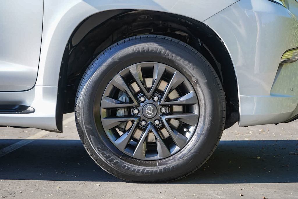 Thumbnail: 2021 Lexus GX - 21