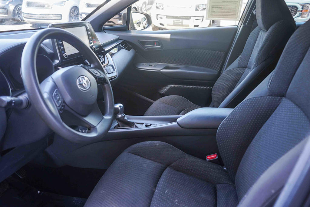 Thumbnail: 2019 Toyota C-HR - 10