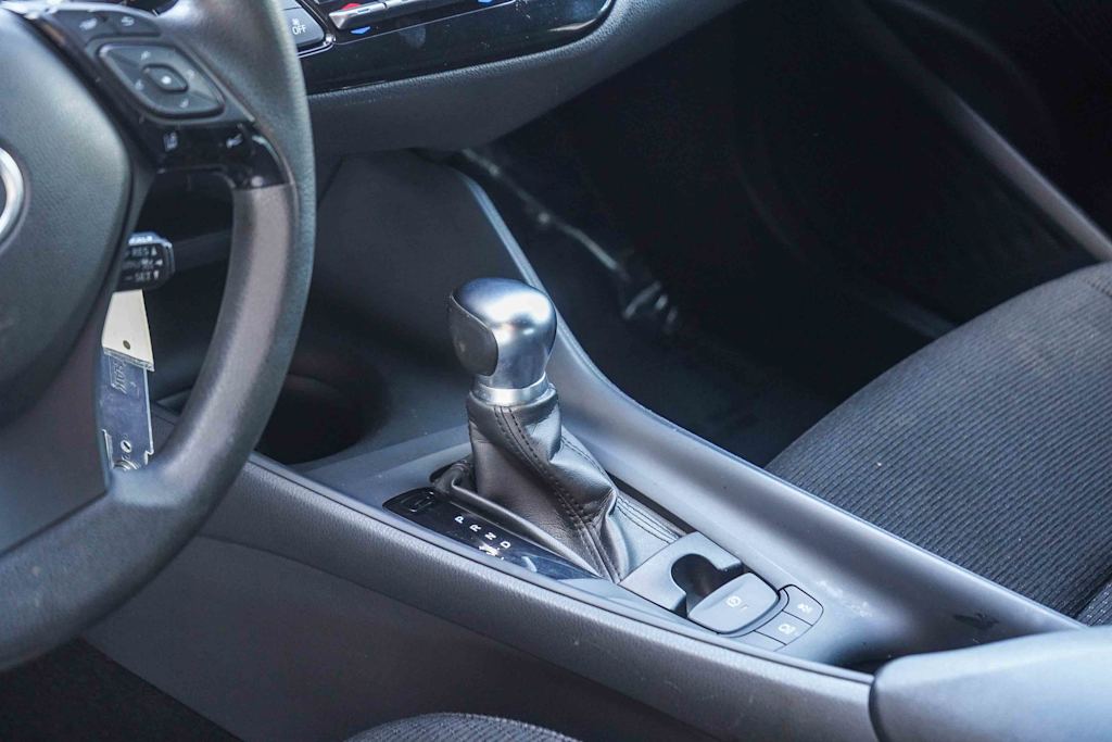 Thumbnail: 2019 Toyota C-HR - 15