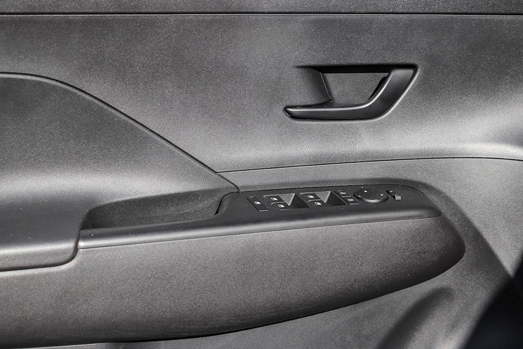 Thumbnail: 2024 Hyundai Kona - 25