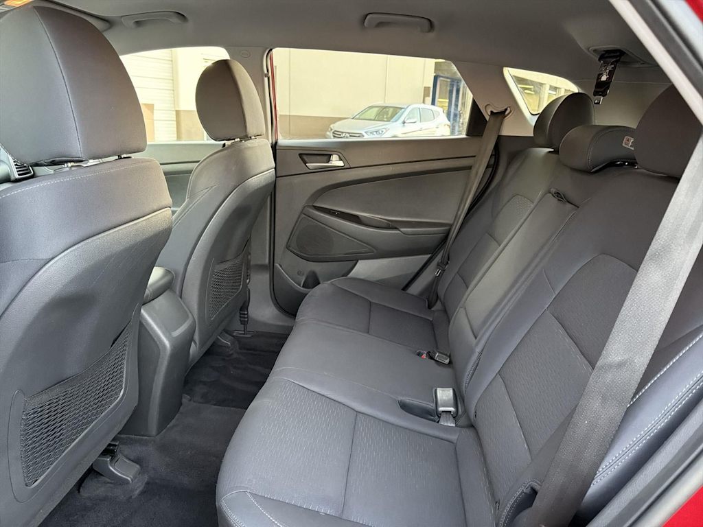 Thumbnail: 2021 Hyundai Tucson - 12