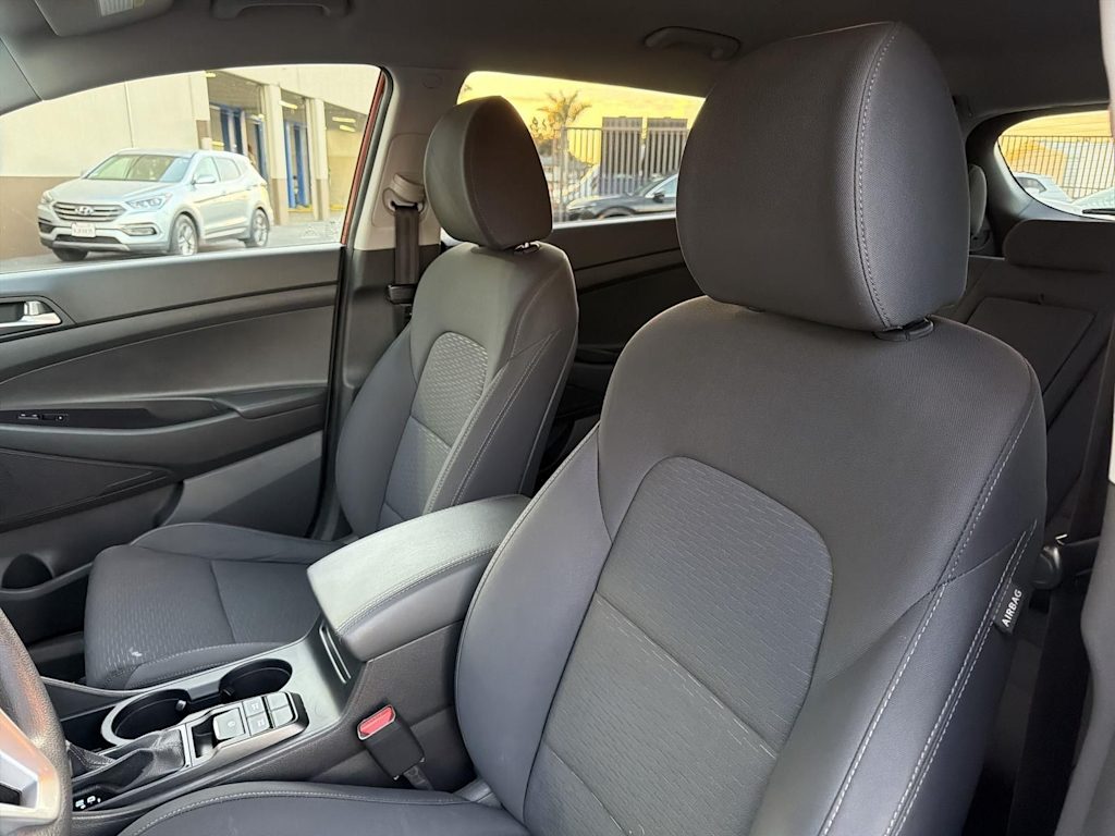 Thumbnail: 2021 Hyundai Tucson - 11