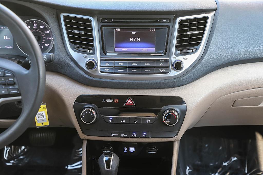 Thumbnail: 2017 Hyundai Tucson - 12