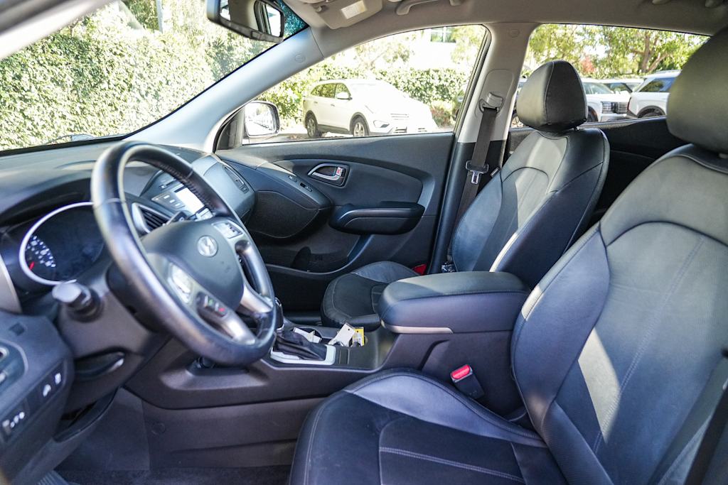 Thumbnail: 2015 Hyundai Tucson - 11