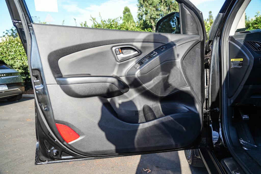 Thumbnail: 2015 Hyundai Tucson - 24