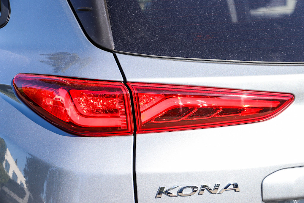 Thumbnail: 2021 Hyundai Kona - 18