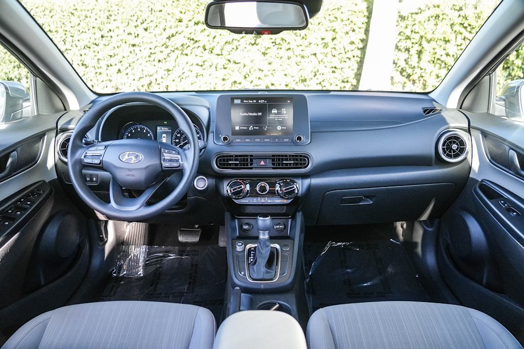 Thumbnail: 2023 Hyundai Kona - 2