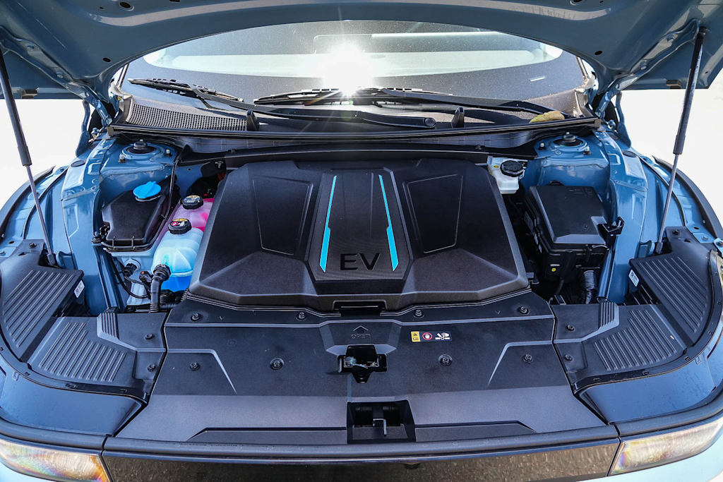 Thumbnail: 2024 Hyundai Ioniq 5 - 8