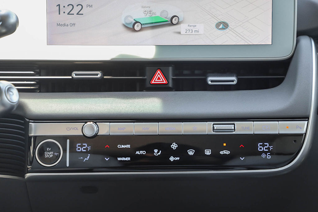 Thumbnail: 2024 Hyundai Ioniq 5 - 12