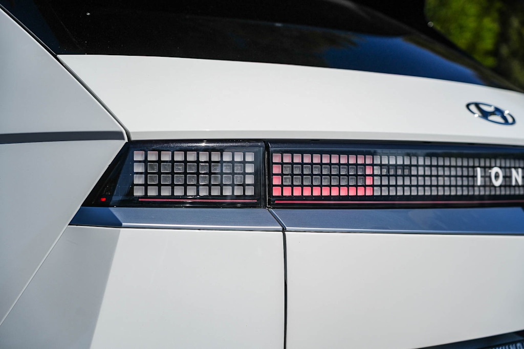 Thumbnail: 2024 Hyundai Ioniq 5 - 18