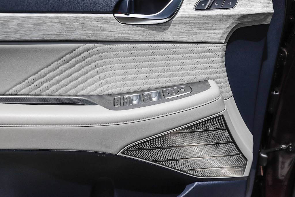 Thumbnail: 2024 Hyundai Palisade - 27
