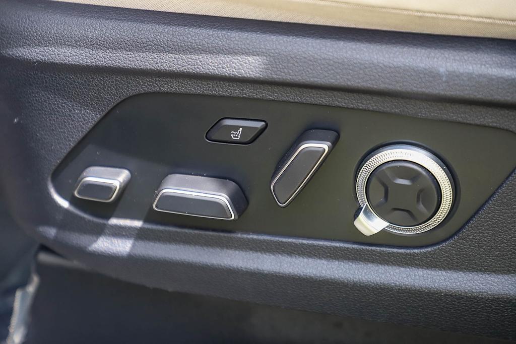 Thumbnail: 2024 Hyundai Palisade - 28