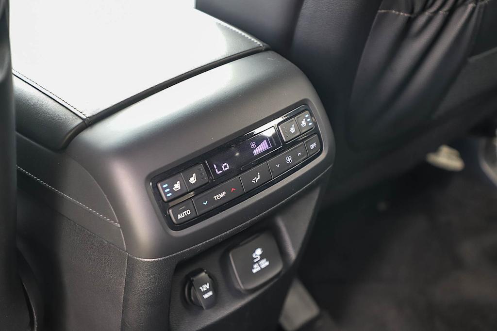 Thumbnail: 2022 Hyundai Palisade - 25