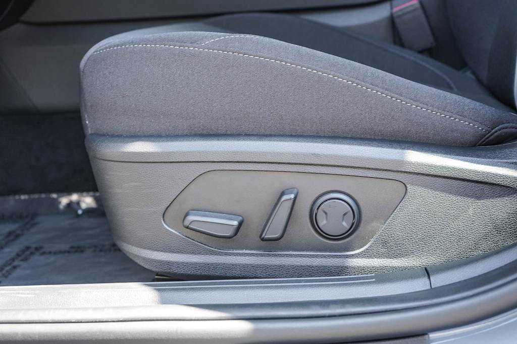 Thumbnail: 2025 Hyundai Sonata - 25