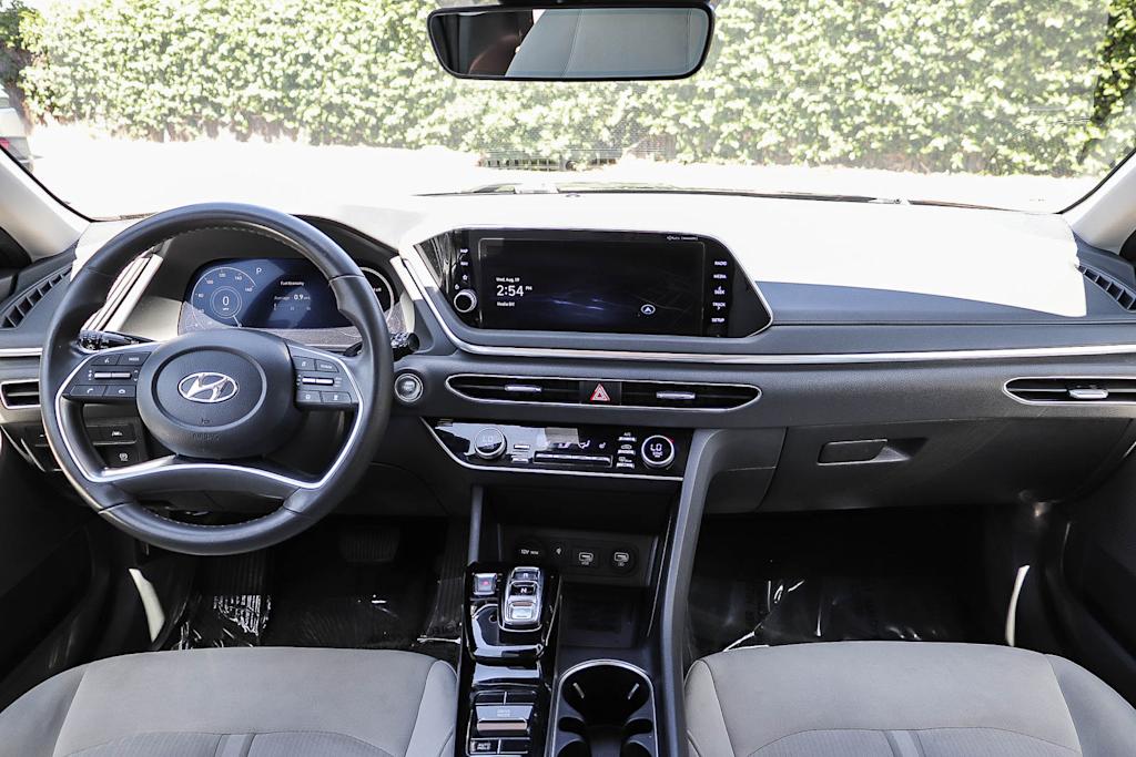 Thumbnail: 2023 Hyundai Sonata - 2