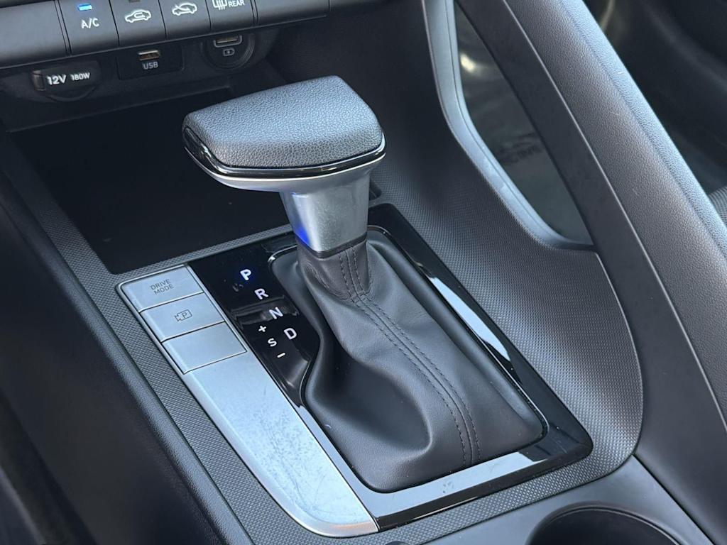 Thumbnail: 2023 Hyundai Elantra - 14