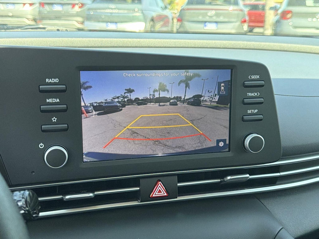 Thumbnail: 2023 Hyundai Elantra - 24