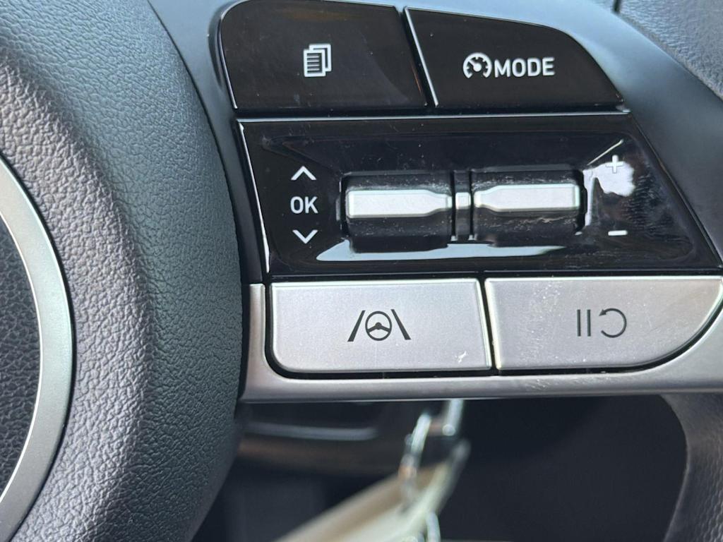 Thumbnail: 2023 Hyundai Elantra - 27