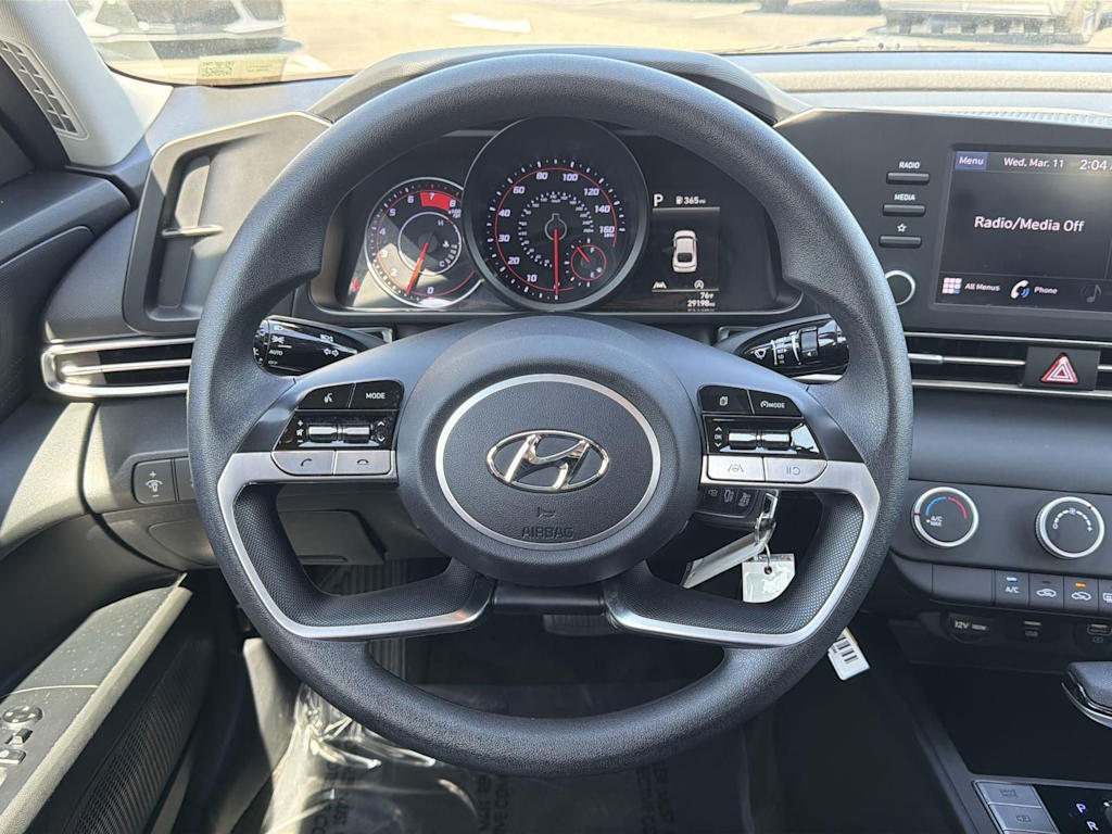 Thumbnail: 2023 Hyundai Elantra - 8