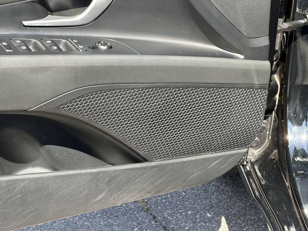 Thumbnail: 2023 Hyundai Elantra - 29