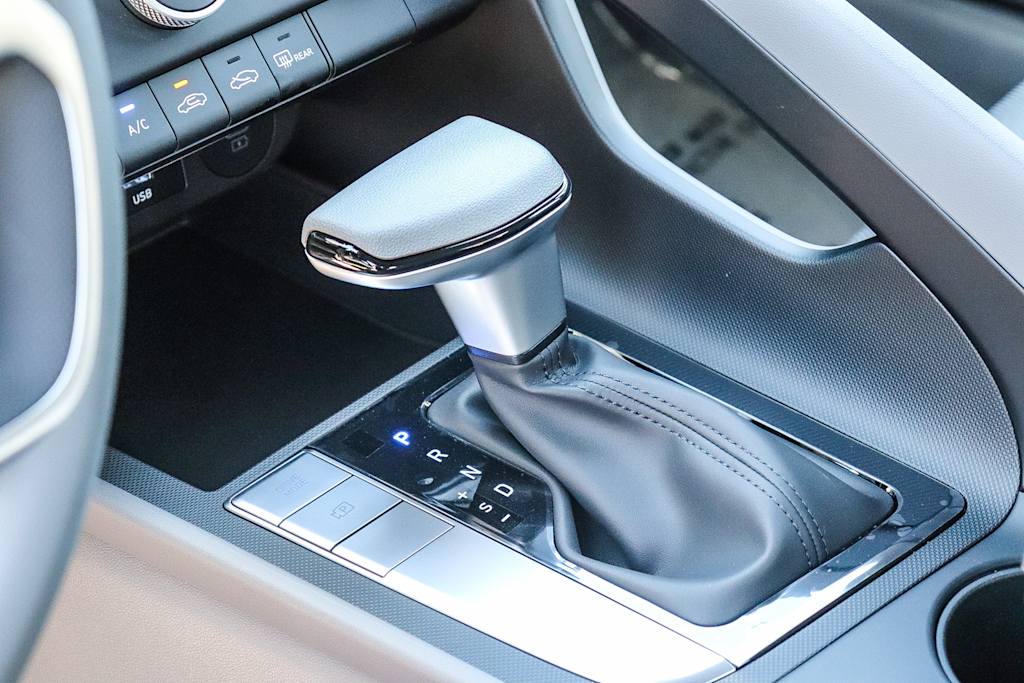 Thumbnail: 2026 Hyundai Elantra - 15