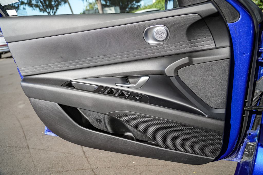 Thumbnail: 2024 Hyundai Elantra - 24