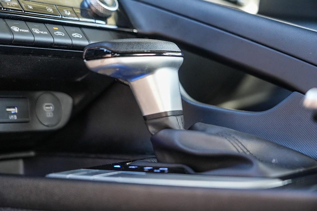 Thumbnail: 2024 Hyundai Elantra - 23