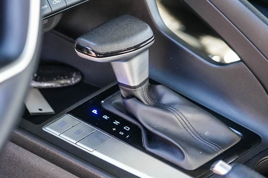 Thumbnail: 2024 Hyundai Elantra - 14