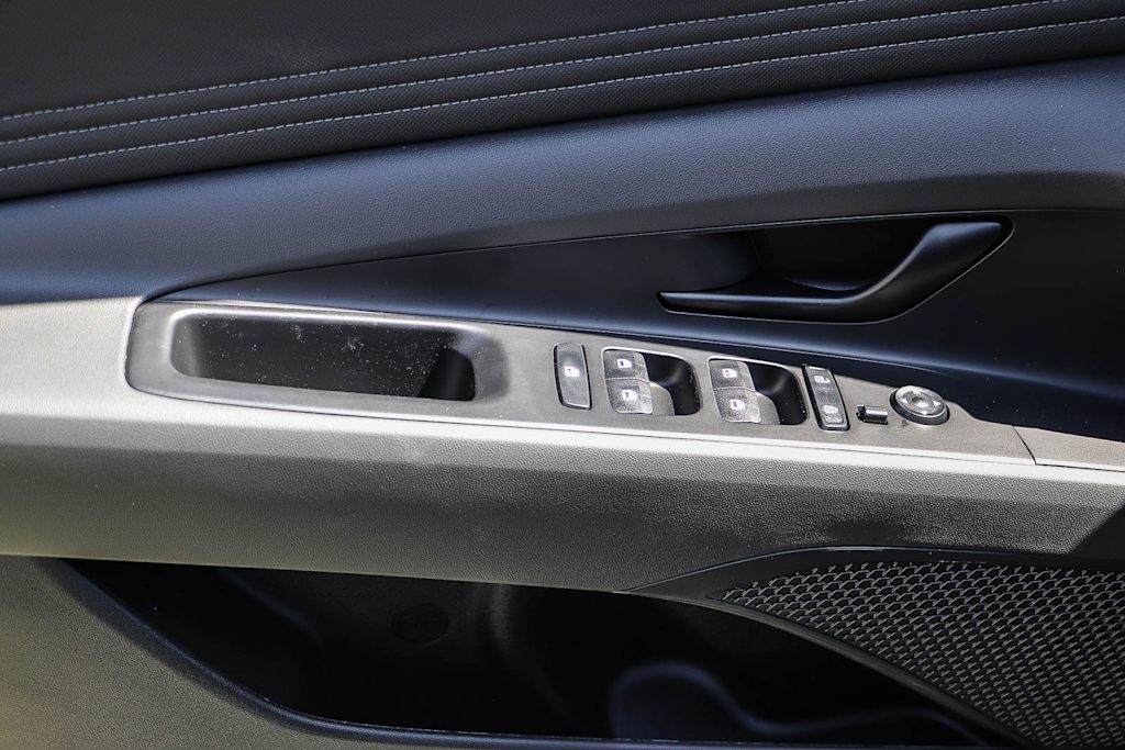 Thumbnail: 2026 Hyundai Elantra - 24