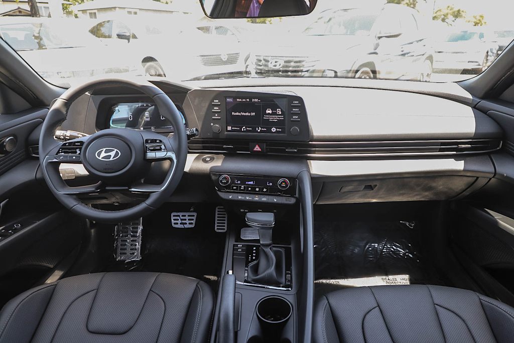 Thumbnail: 2026 Hyundai Elantra - 9