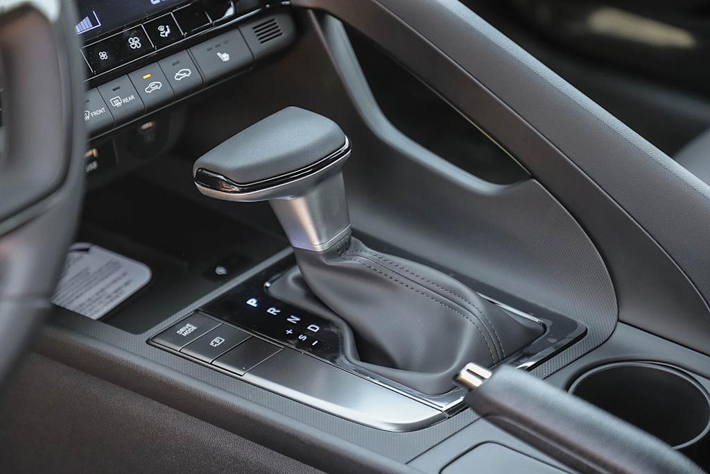 Thumbnail: 2026 Hyundai Elantra - 16