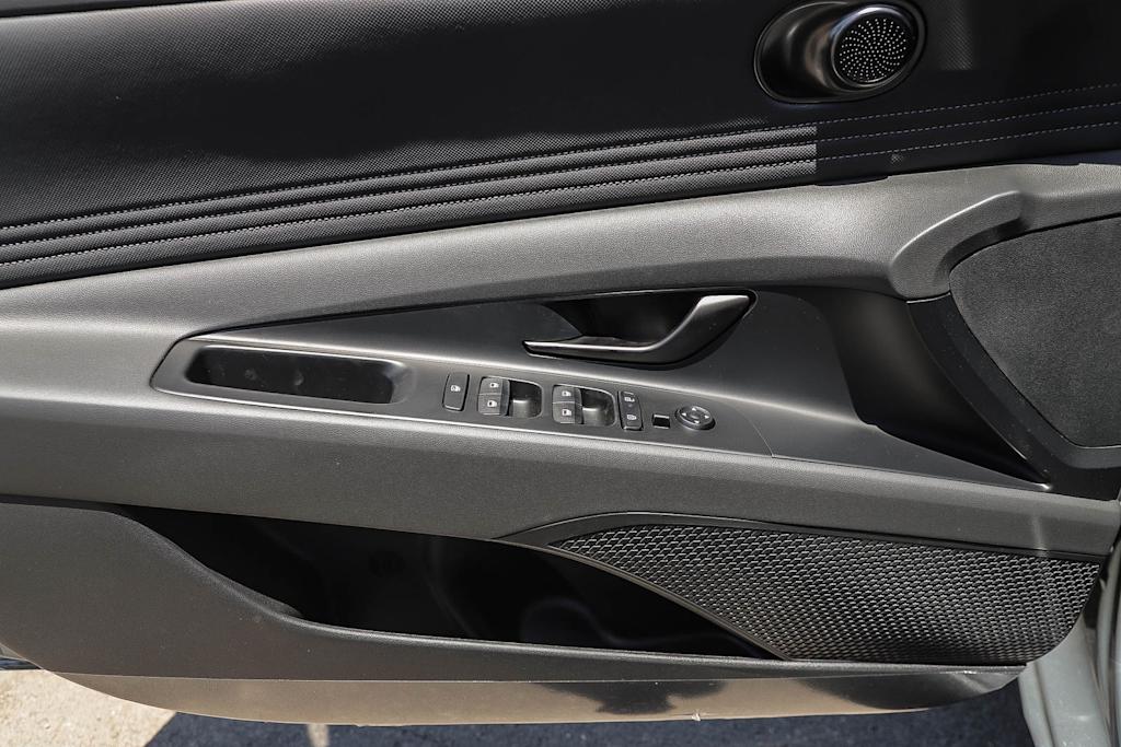 Thumbnail: 2026 Hyundai Elantra - 27